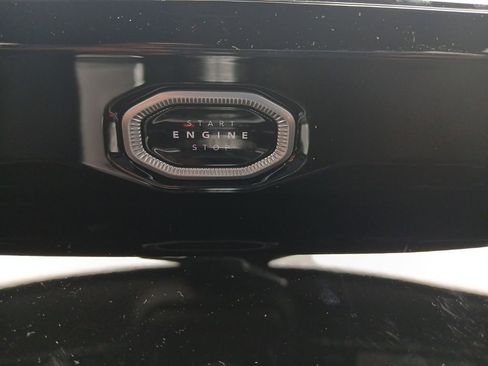 New 2026 Jeep Grand Cherokee Altitude image 21