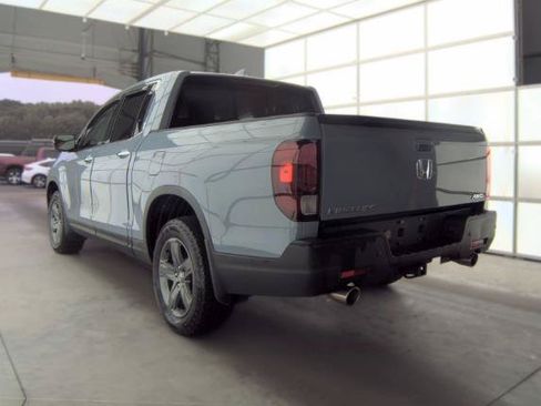 Used 2023 Honda Ridgeline RTL-E image 3