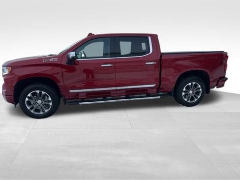 Used 2025 Chevrolet Silverado 1500 High Country w/ Technology Package image 4
