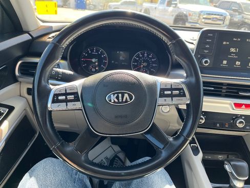 Used 2020 Kia Telluride S w/ S 8 Passenger Seating Package FWD image 18