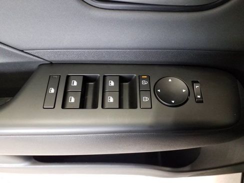 Certified 2025 Hyundai Kona Limited AWD/4WD image 12
