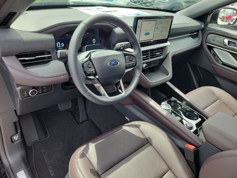 New 2026 Ford Explorer Platinum RWD image 19