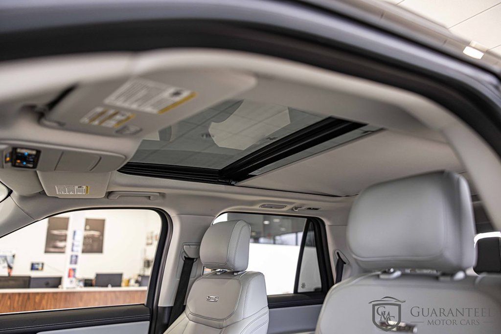 Used 2025 Ford Expedition Platinum AWD/4WD image 20