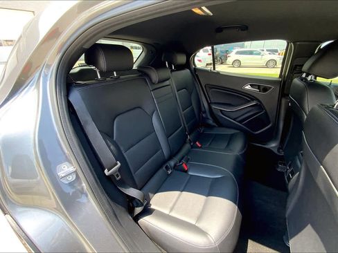 Used 2019 Mercedes-Benz GLA 250 image 17