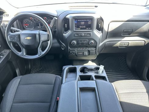 Used 2024 Chevrolet Silverado 2500 Custom w/ Custom Convenience Package image 18