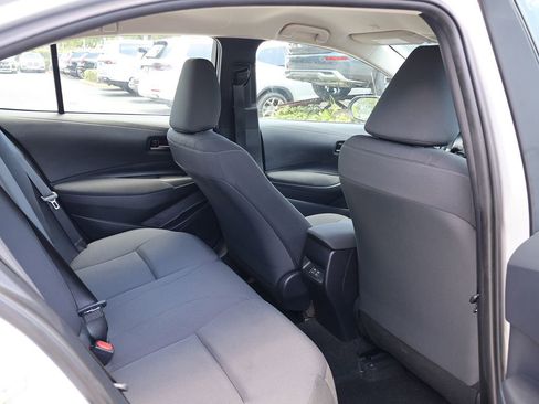Used 2024 Toyota Corolla LE FWD image 32