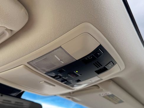 Used 2020 Lexus GX 460 Premium AWD/4WD image 25