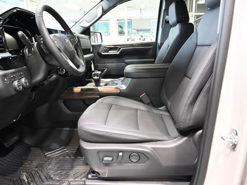 New 2026 Chevrolet Silverado 1500 RST w/ RST All Star Premium Package AWD/4WD image 12