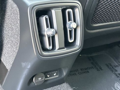 Certified 2023 Volvo C40 P8 Recharge Ultimate image 22