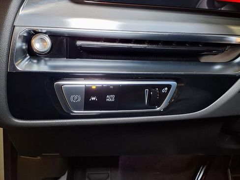 New 2026 Cadillac Lyriq V AWD/4WD image 17
