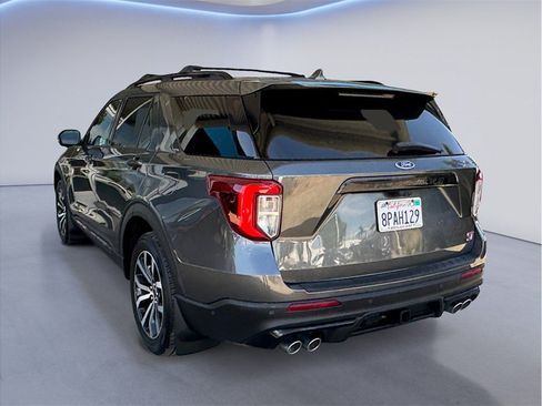 Used 2020 Ford Explorer ST w/ Premium Technology Package AWD/4WD image 4
