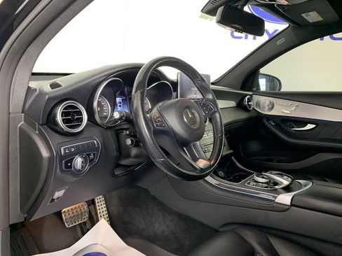 Used 2019 Mercedes-Benz GLC 300 4MATIC Coupe image 16