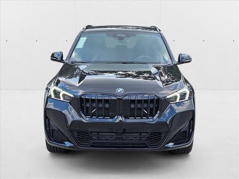 Used 2026 BMW X1 xDrive28i w/ M Sport Package image 2