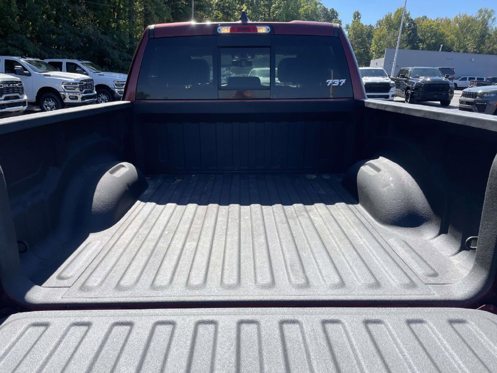 Used 2019 RAM 1500 Limited w/ Body Color Bumper Group AWD/4WD image 38