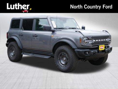 Used 2025 Ford Bronco Badlands w/ Sasquatch Package AWD/4WD image 1