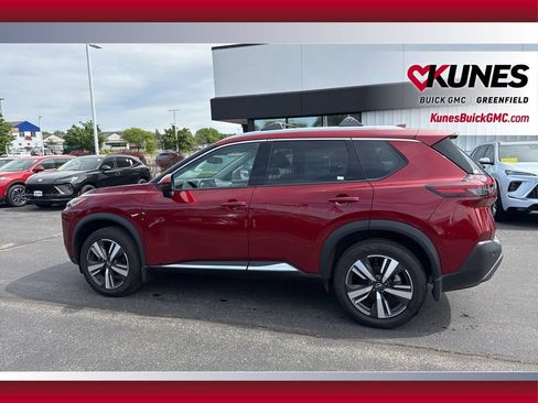 Used 2023 Nissan Rogue SL AWD/4WD image 13