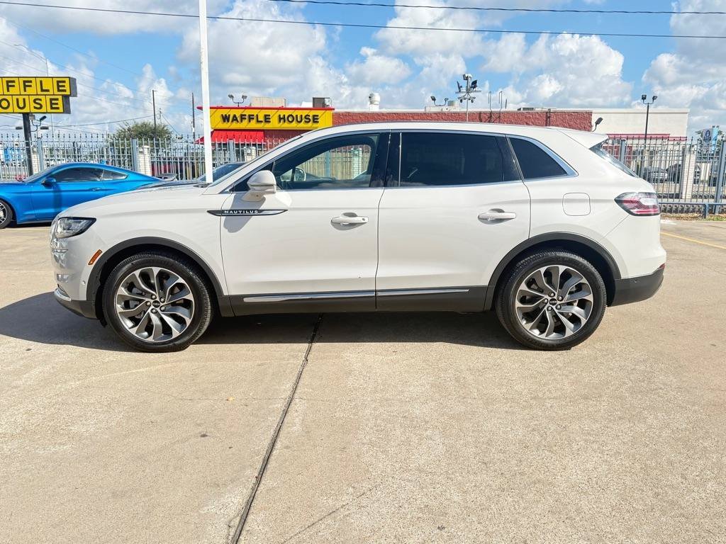 Used 2022 Lincoln Nautilus Reserve w/ Equipment Group 201A AWD/4WD image 4