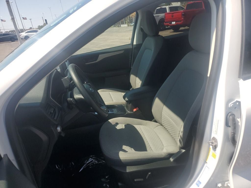 Used 2022 Ford Escape SE AWD/4WD image 16
