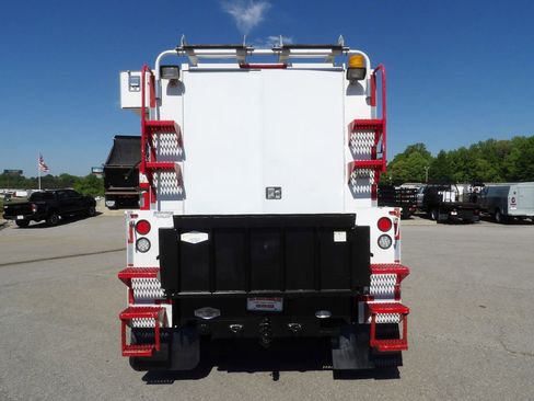 Used 2013 Ford F550 2WD SuperCab Super Duty w/ Payload Upgrade Pkg image 6