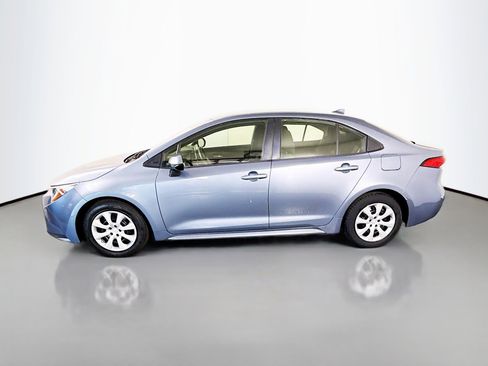 Used 2021 Toyota Corolla LE FWD image 6