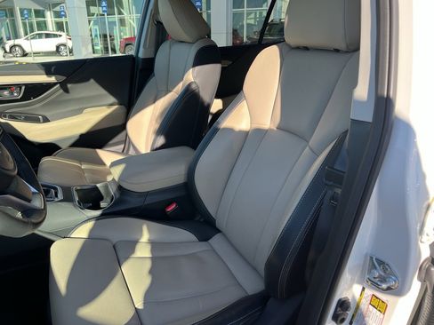 Certified 2025 Subaru Outback Limited image 20