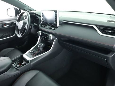 Used 2021 Toyota RAV4 XSE w/ Weather Package image 23