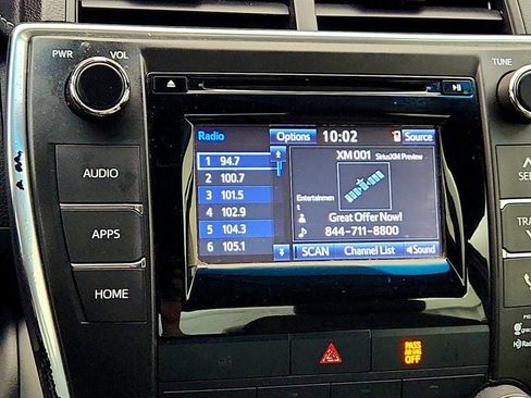 Used 2015 Toyota Camry LE FWD image 18