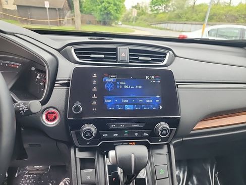 Used 2018 Honda CR-V Touring image 20