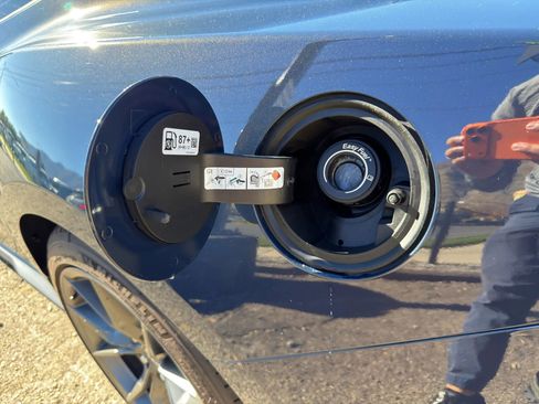 Used 2024 Ford Mustang Dark Horse image 15