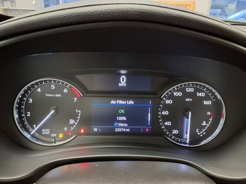 Certified 2023 Cadillac XT4 Luxury w/ Cold Weather Package image 30