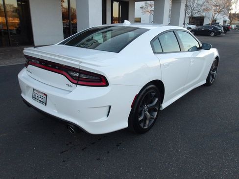 Used 2018 Dodge Charger R/T w/ Navigation & Travel Group image 8