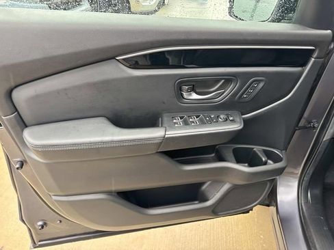 Certified 2024 Honda Pilot EX-L image 18
