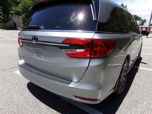 Used 2022 Honda Odyssey EX-L image 7