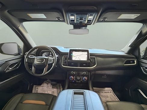 Used 2023 GMC Yukon XL AT4 w/ AT4 Premium Plus Package AWD/4WD image 40