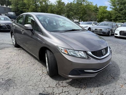 Used 2013 Honda Civic LX image 3