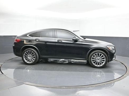 Used 2021 Mercedes-Benz GLC 300 4MATIC Coupe image 6