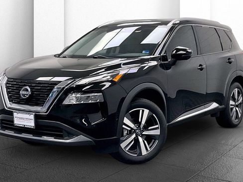 Certified 2023 Nissan Rogue SL w/ SL Premium Package image 11