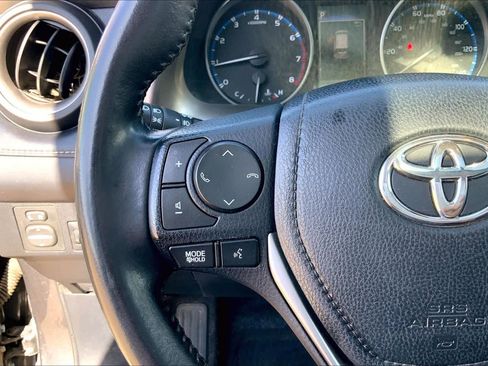 Used 2018 Toyota RAV4 XLE image 24