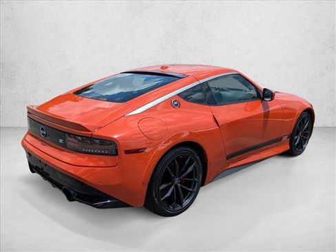 Used 2024 Nissan Z Performance w/ Heritage Edition RWD image 5