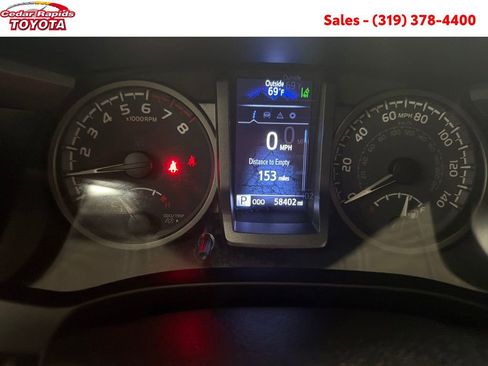 Certified 2020 Toyota Tacoma TRD Off-Road image 17