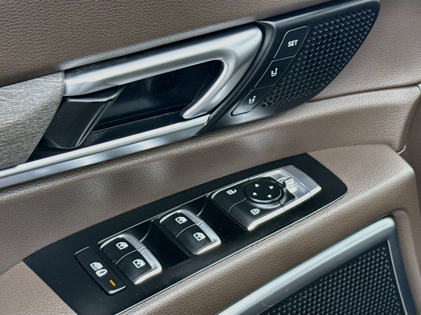 Used 2022 Kia Telluride SX FWD image 10