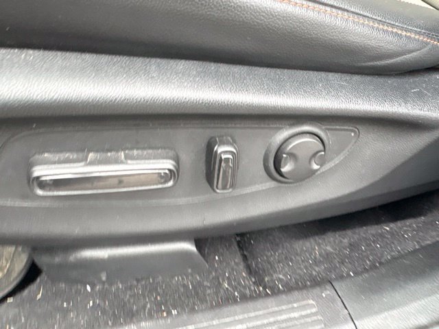 Used 2025 Honda CR-V Sport Touring image 14