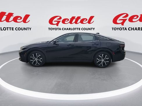 New 2026 Toyota Crown XLE image 5