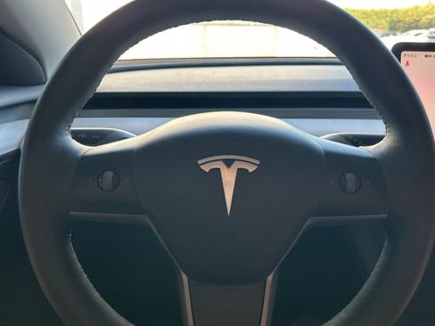 Used 2023 Tesla Model 3 Standard Range RWD image 24