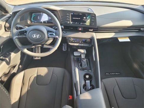 New 2026 Hyundai Elantra Sport FWD image 18