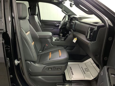 New 2026 GMC Sierra 1500 AT4 w/ Technology Package image 36