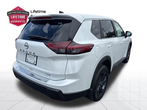 New 2026 Nissan Rogue SV FWD image 5