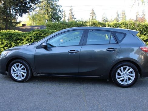Used 2012 MAZDA MAZDA3 i Touring FWD image 12