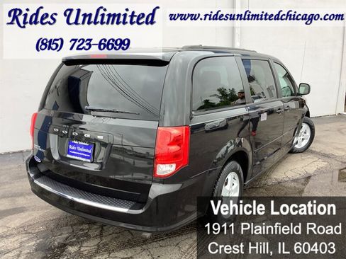 Used 2012 Dodge Grand Caravan SXT w/ Entertainment Group 1 FWD image 6