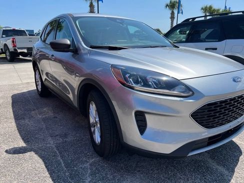 Used 2022 Ford Escape SE AWD/4WD image 8
